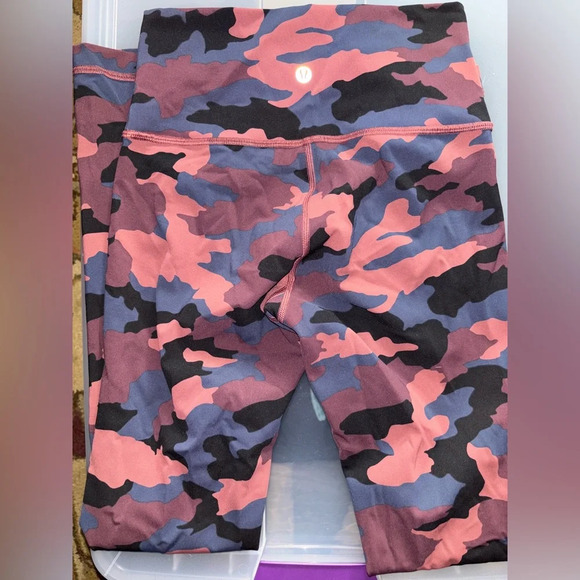 camo lululemonon leggings wonder under full on luxstreme 28 in bin 6 #5446 - Picture 2 of 6